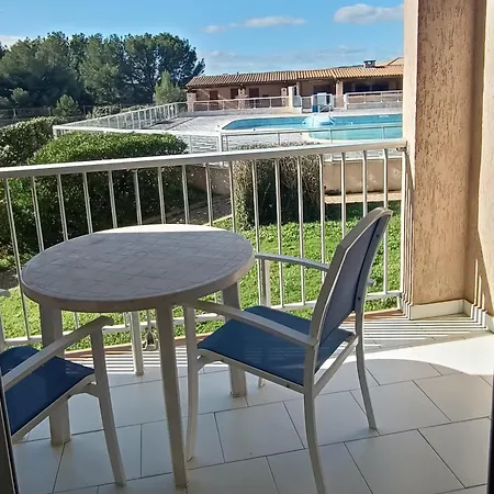 Lägenhet Cosy Pour Curistes Avec Terrasse, Vue Sur Piscine Balaruc-les-Bains